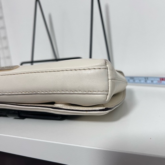 Kate Spade Keira Chelsea Park Cream Leather Clutch Black Bow - Picture 8 of 13